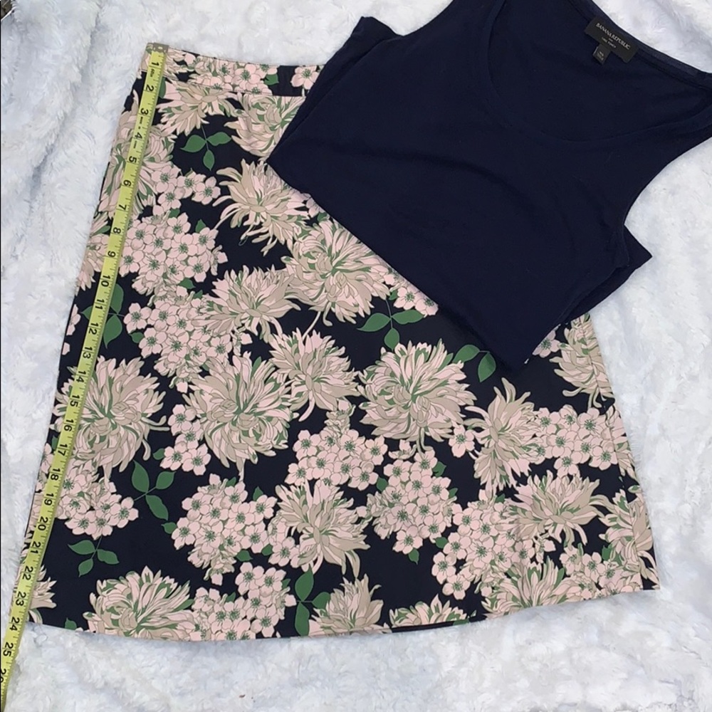 Ann Taylor a-line skirt size 6